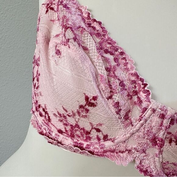 Wacoal embrace lace pink floral girly gorgeous underwire bra Sz 34D - Picture 2 of 6